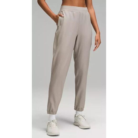 Lululemon Women Sz 8 Riverstone Gray Adapted State HR Tech Fleece Joggers - Picture 15 of 16
